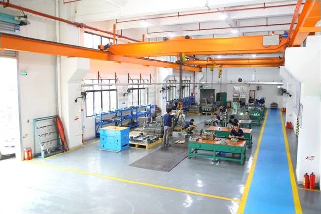 Dongguan Howe Precision Mold Co., Ltd. কারখানা উত্পাদন লাইন